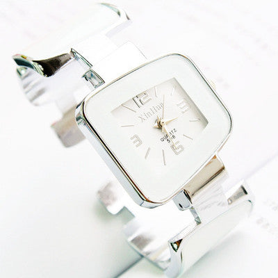 42dc5187d12383f8975369172aa4523d